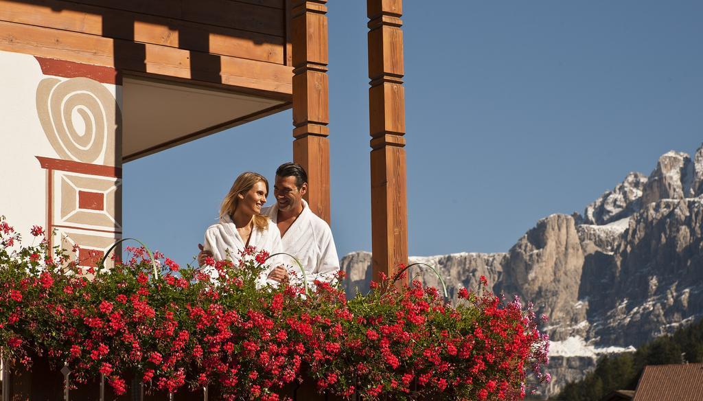 Hotel Interski Santa Cristina Val Gardena Ngoại thất bức ảnh